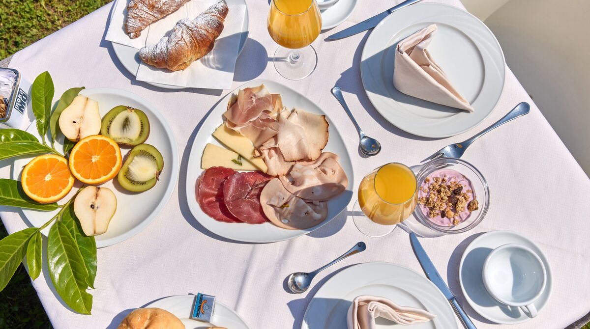 Locanda Bellavista in Malcesine, rooms, restaurant, pizzeria & ice cream shop